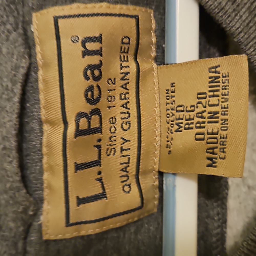 L.L. Bean Crew Neck Logo Sweatshirt Sz. M - Picture 3 of 4